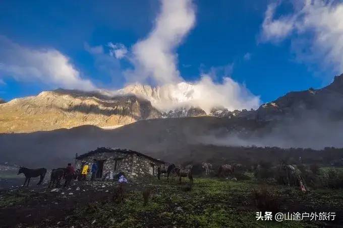 行走在人间仙境之洛克，一条让无数驴友上瘾的徒步路线（下）