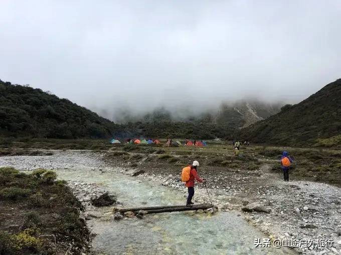 行走在人间仙境之洛克，一条让无数驴友上瘾的徒步路线（下）